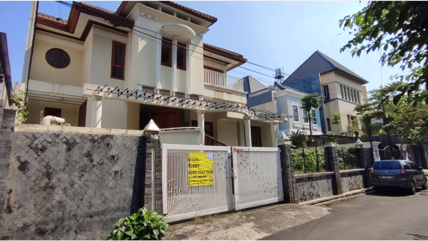 Rumah dijual hitung tanah lokasi pondok indah 