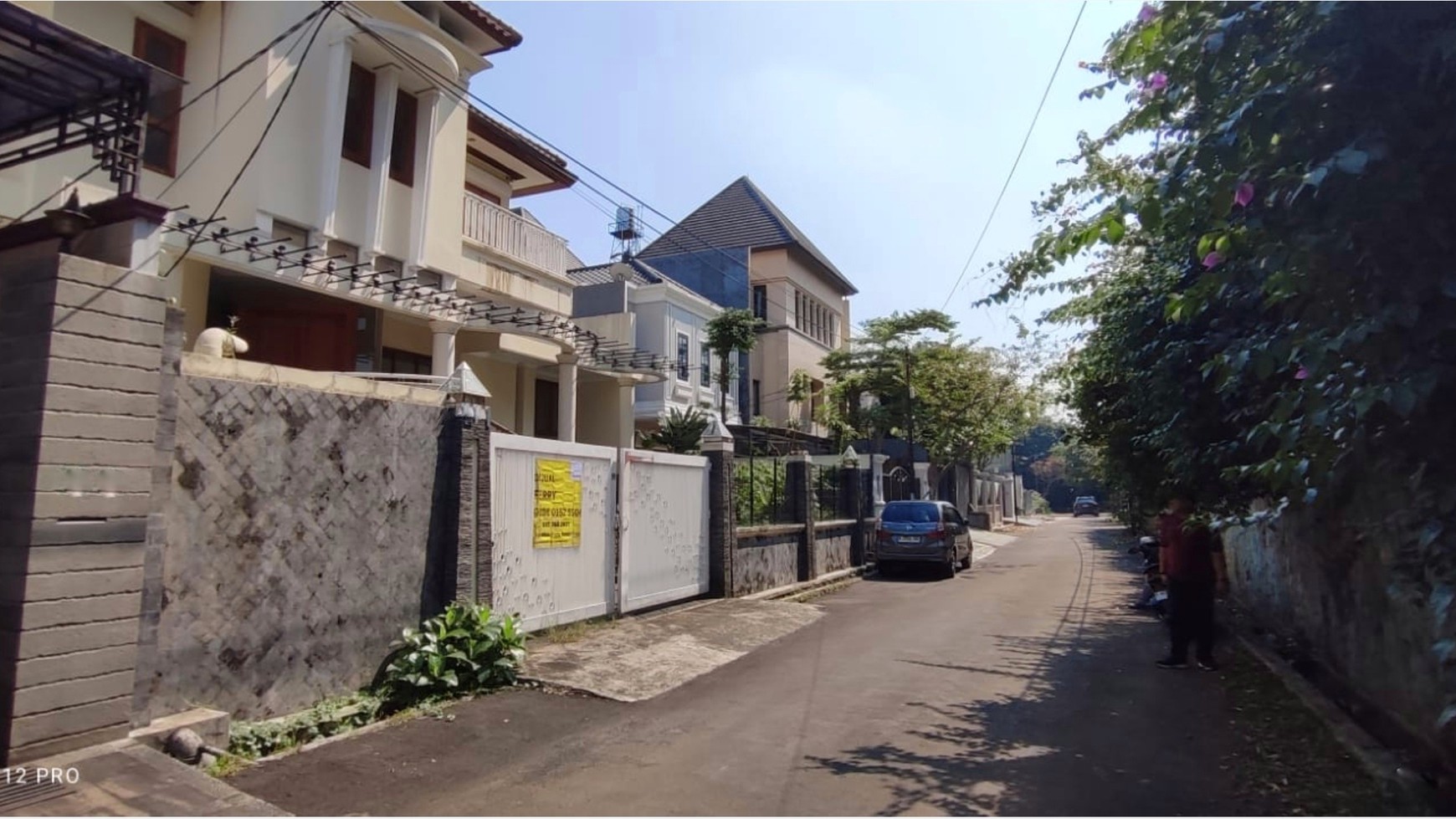 Rumah dijual hitung tanah lokasi pondok indah 