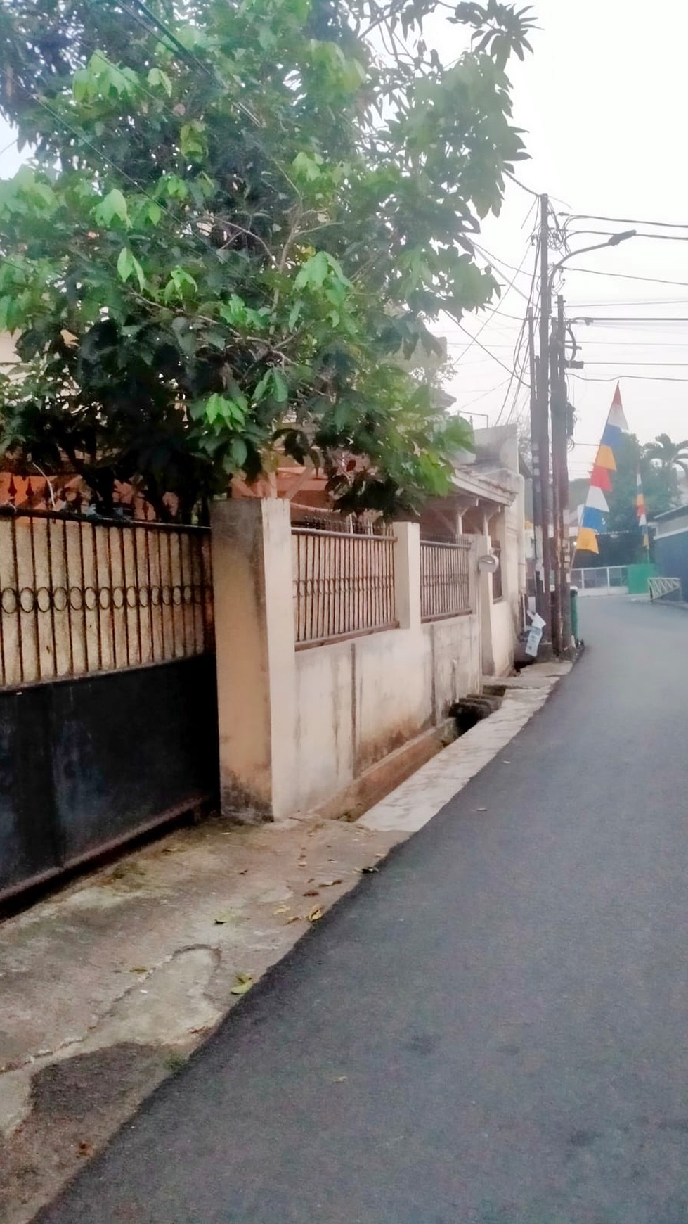 Rumah Hitung Tanah Komp Perdagangan Bintaro