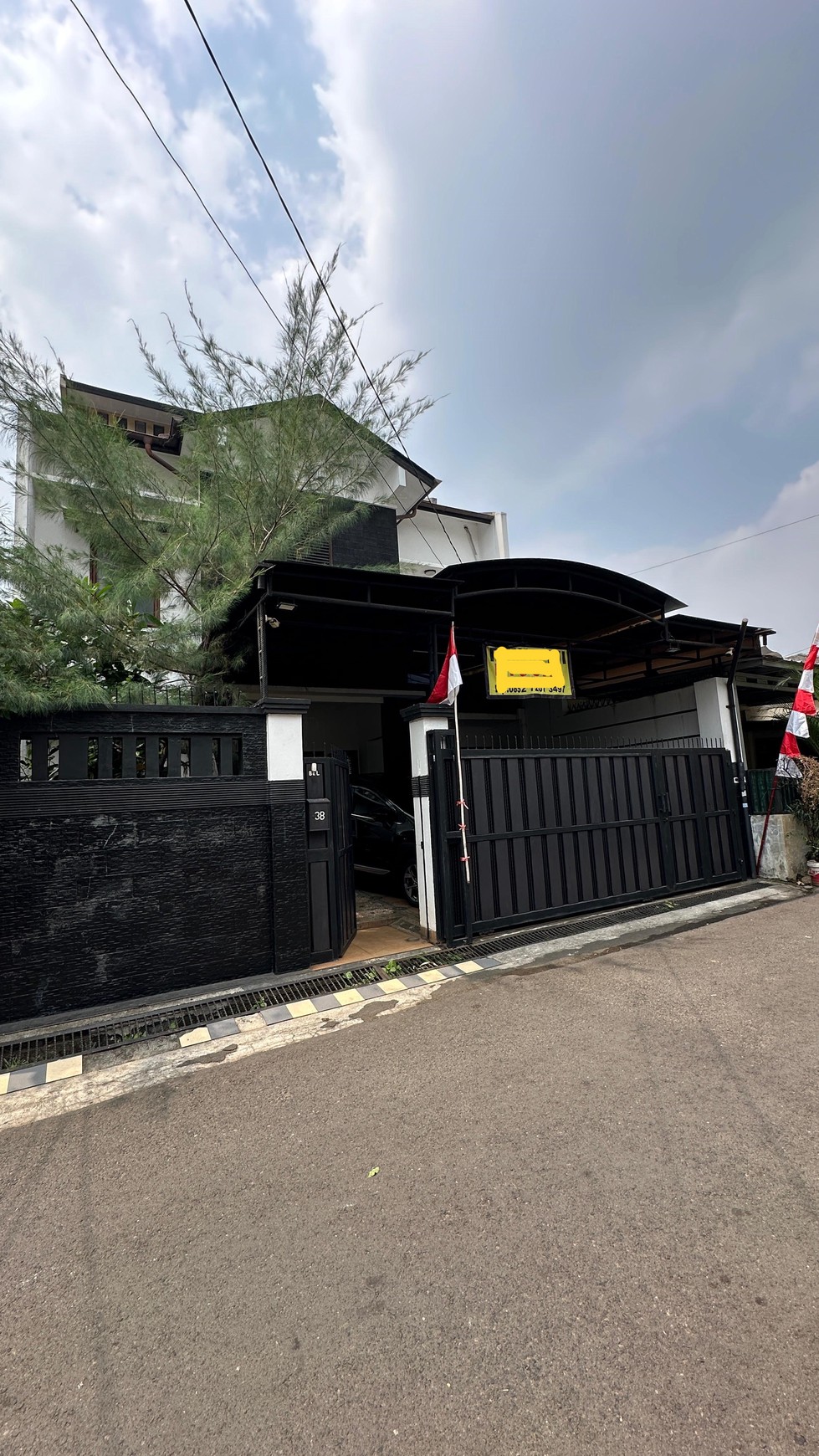 Dijual Rumah Modern Minimalis Sentuhan Middle East di Cipete