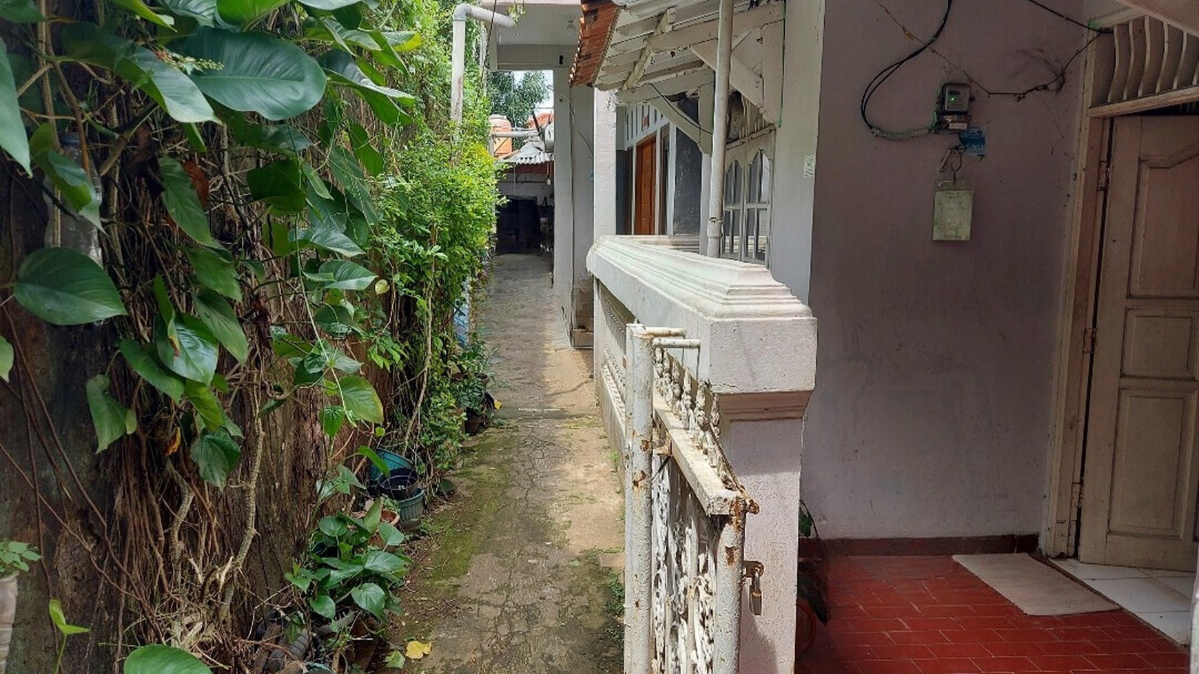 Rumah di Jual dengan Harga Tanah (Dibawah NJOP) di Kalibata Utara 