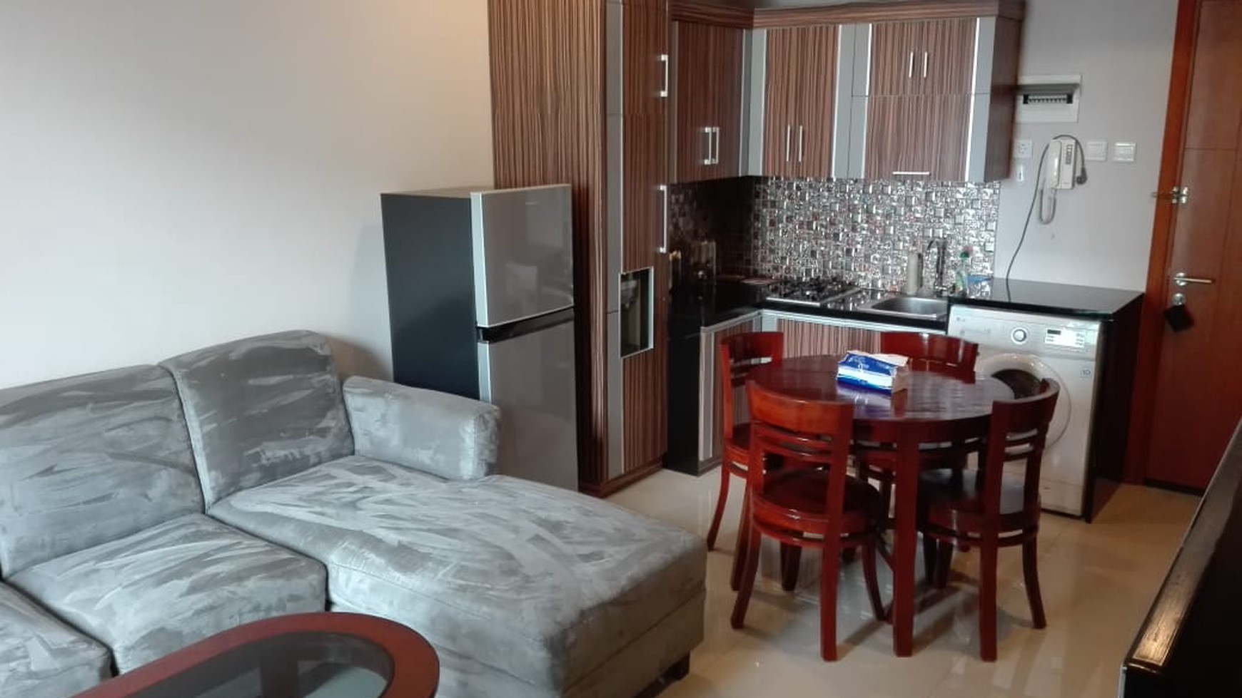 DIJUAL APARTEMEN WOODLAND, JL.RAYA KALIBATA,PANCORAN