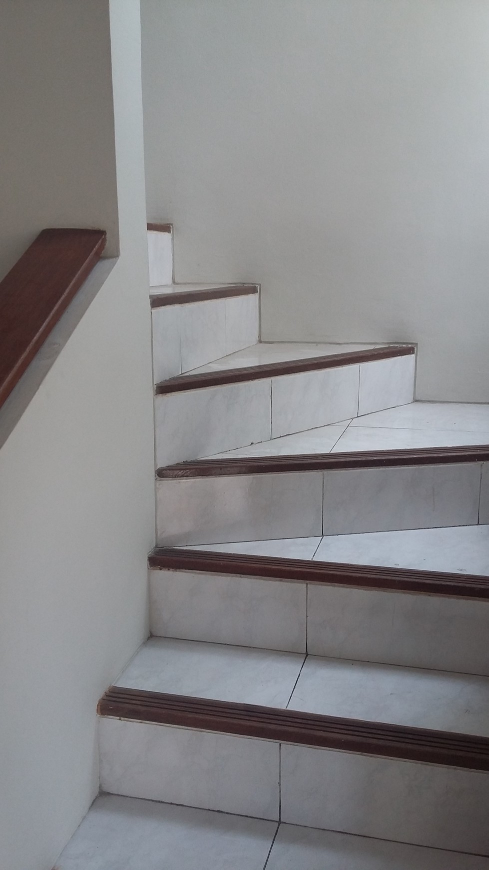 Rumah siap huni di perumahan Bintaro jaya 