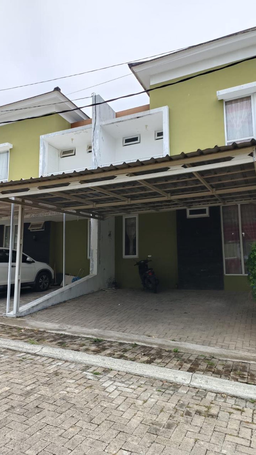 Rumah dua lantai diperum Springhill Kemiling Bandarlampung