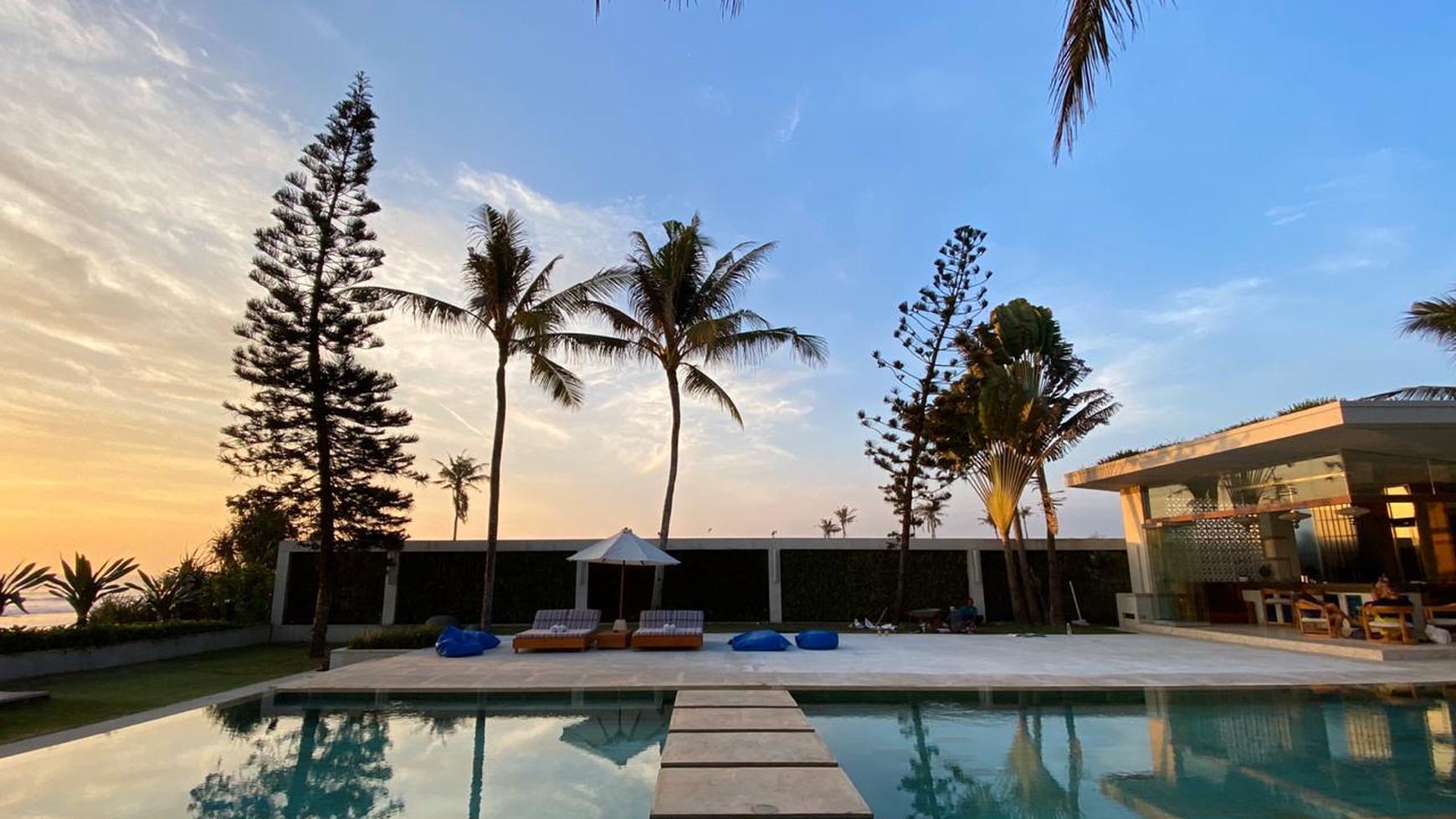 Luxury Unique Villas Beachfront In Tabanan Bali