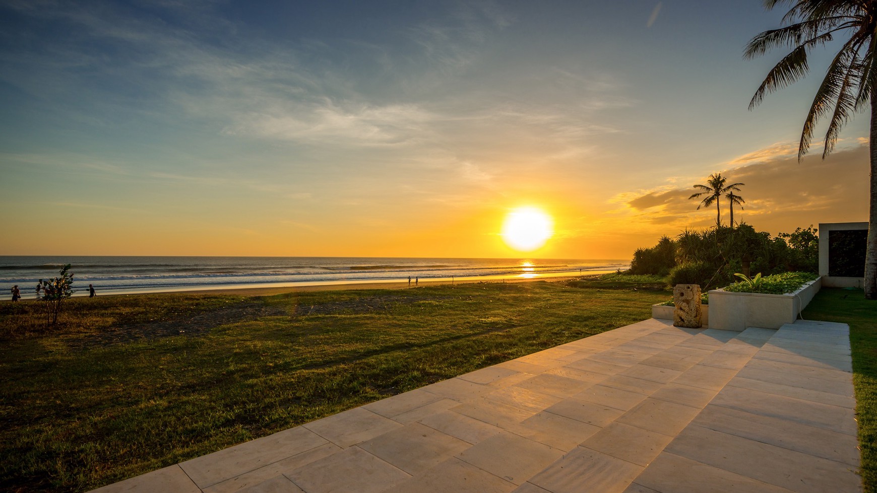 Luxury Unique Villas Beachfront In Tabanan