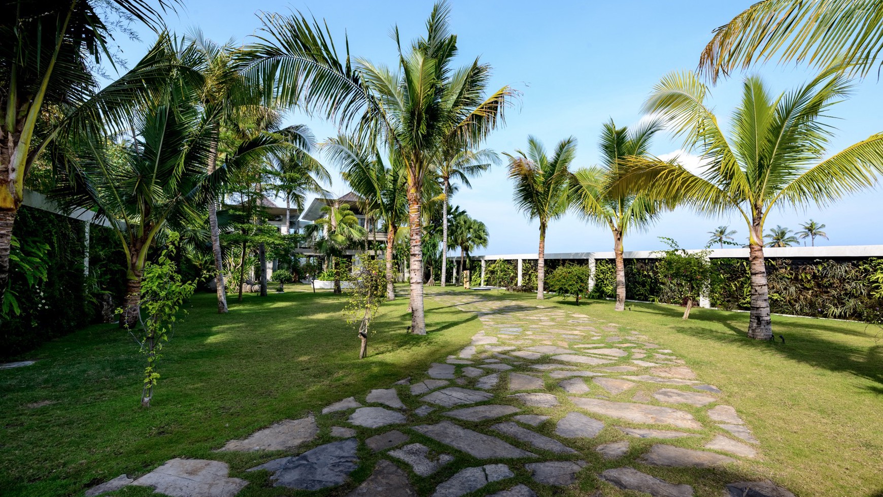 Luxury Unique Villas Beachfront In Tabanan Bali