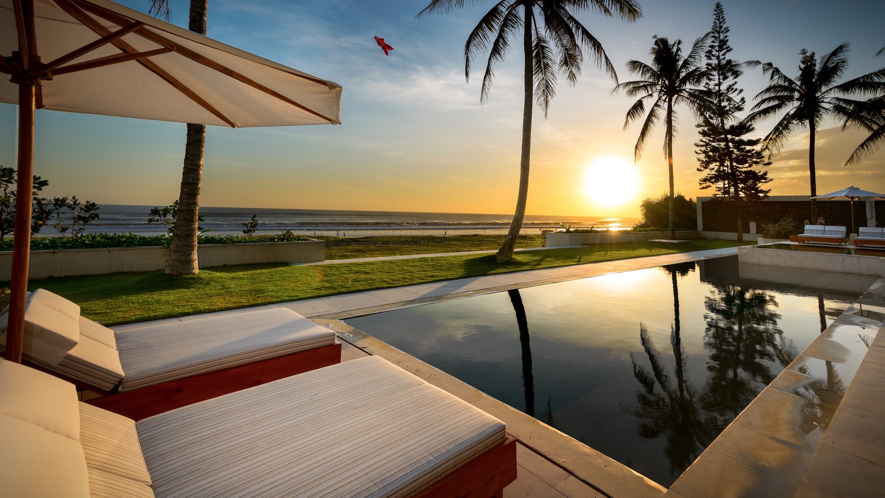 Luxury Unique Villas Beachfront In Tabanan Bali