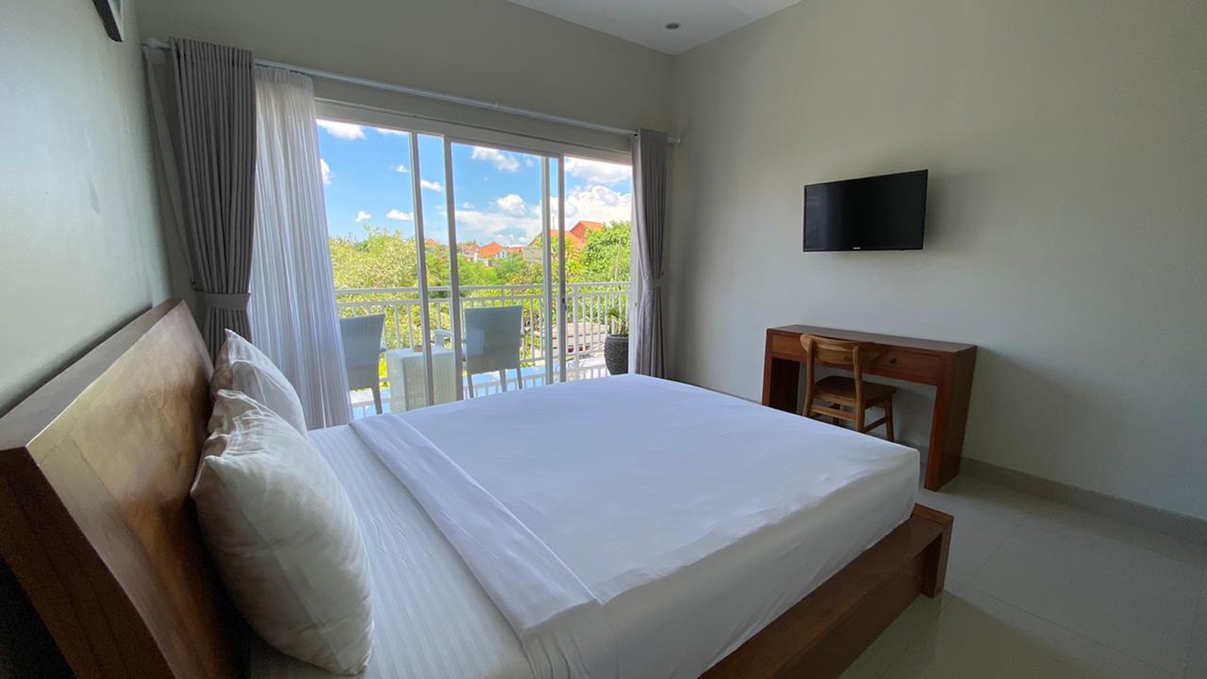 Guest House Leasehold  in Great Location Batu Bolong Canggu Bali