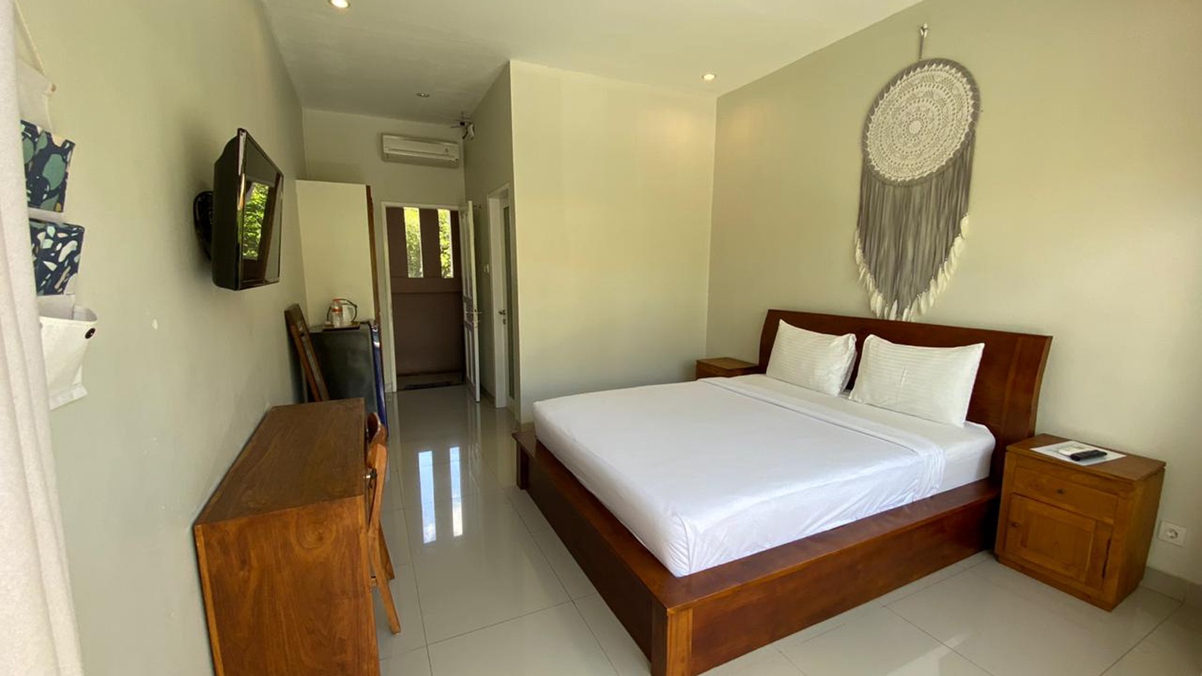 Guest House Leasehold  in Great Location Batu Bolong Canggu Bali