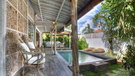 Amazingly designed traditional villa in the heart  of Seminyak.