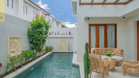 State-of-the-art modern villa in central Seminyak