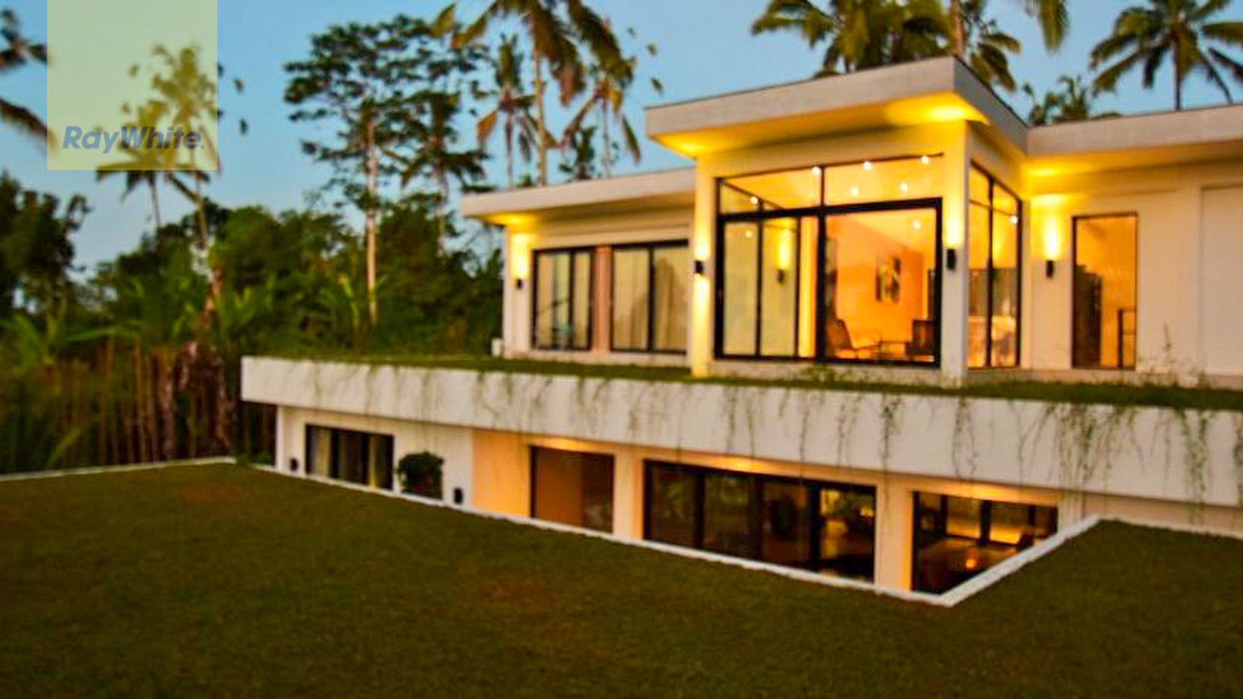 Ultra Modern 6 Bedrooms Home with Jungle Views in Ubud Bali