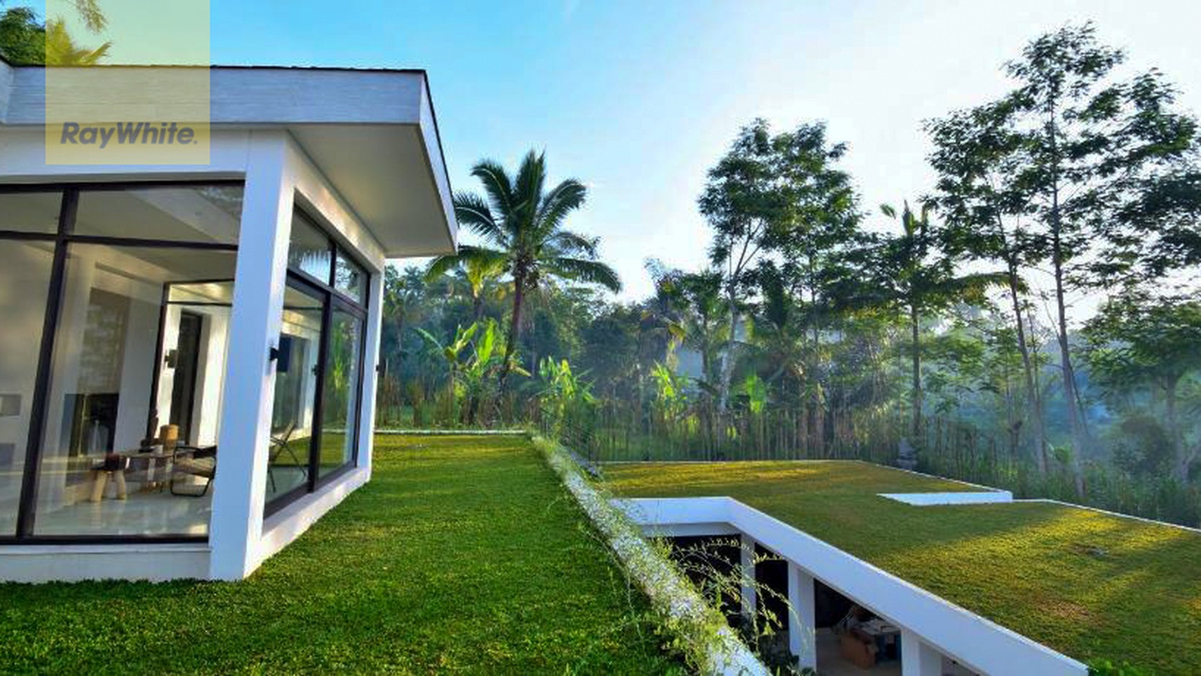 Ultra Modern 6 Bedrooms Home with Jungle Views in Ubud Bali