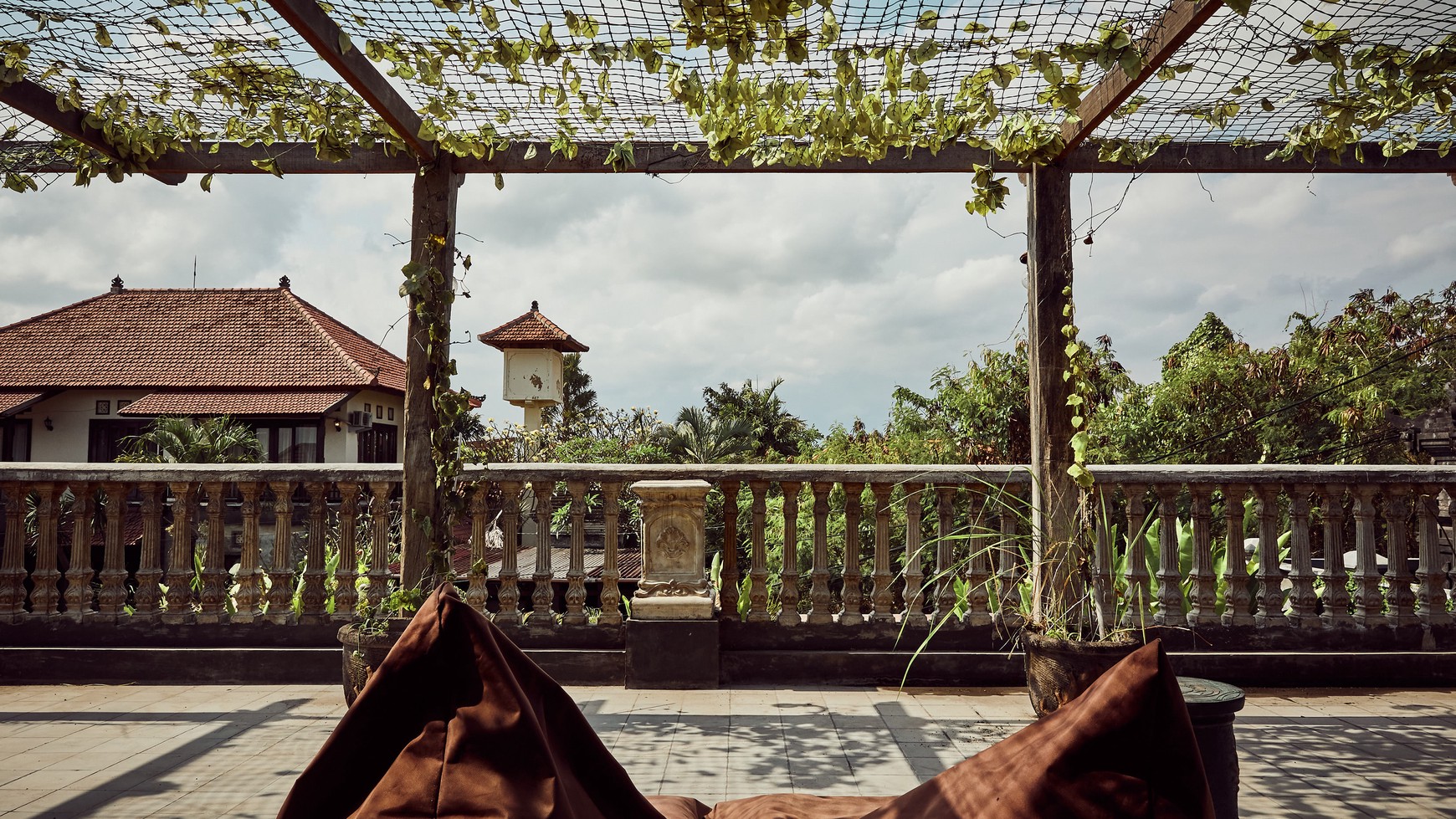 A convenient location close to the beach but far enough away to be peaceful Berawa Canggu