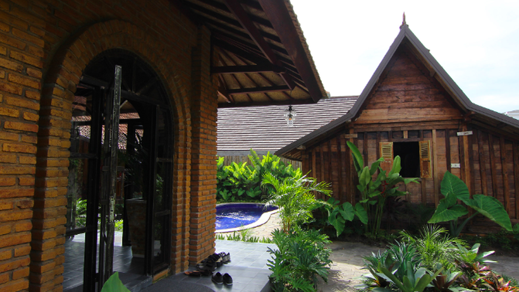 A convenient location close to the beach but far enough away to be peaceful Berawa Canggu