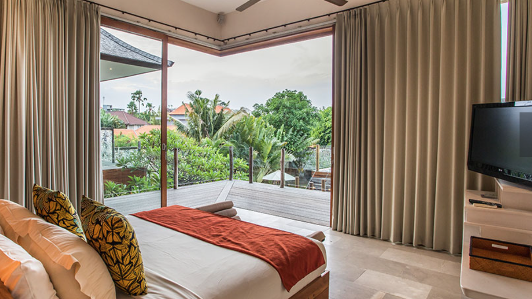 Villa Freehold in Peaceful Area Heart Of Seminyak