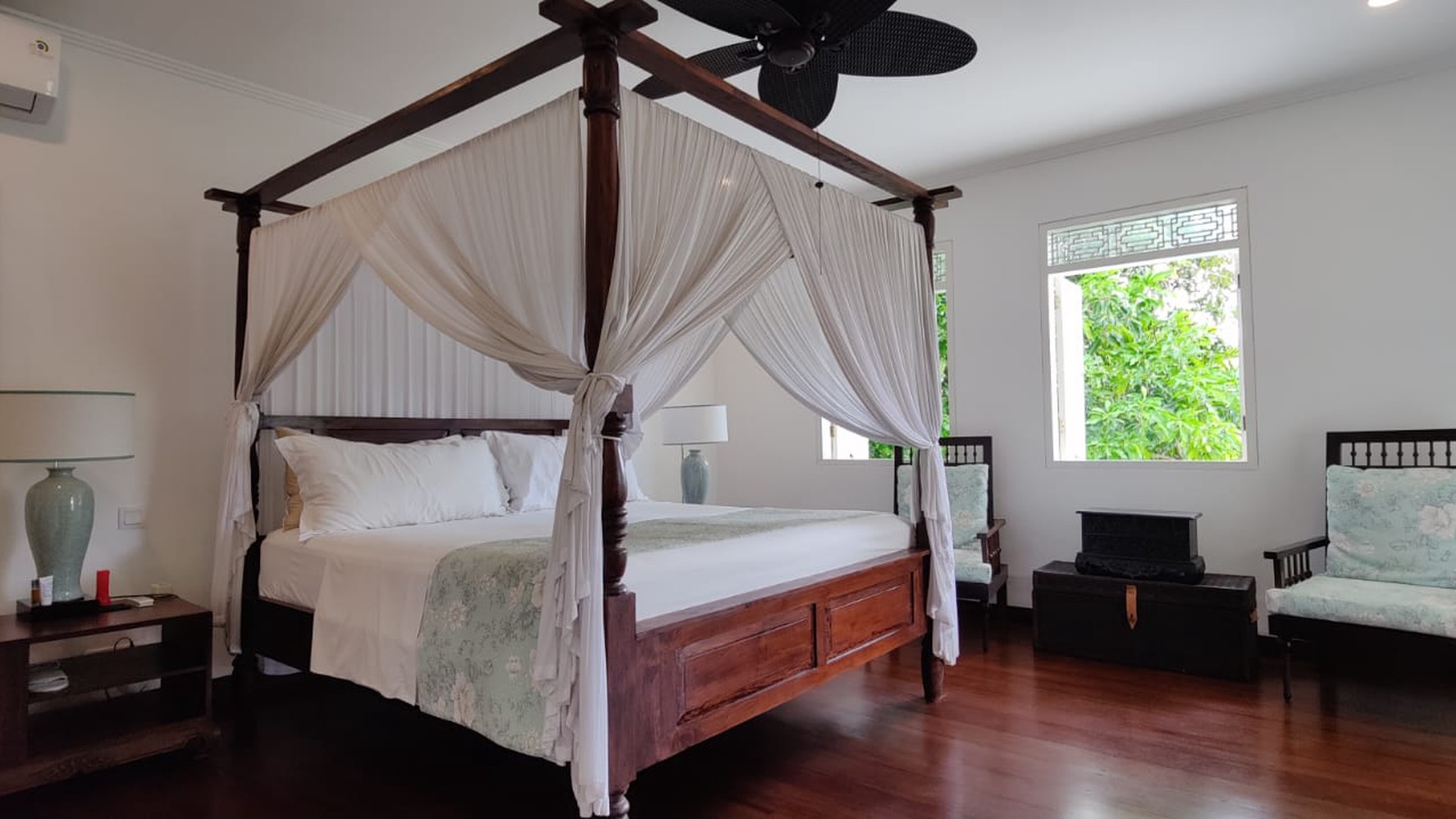 Lovely Villa 3 Bedrooms in Great Location Heart of Seminyak Bali