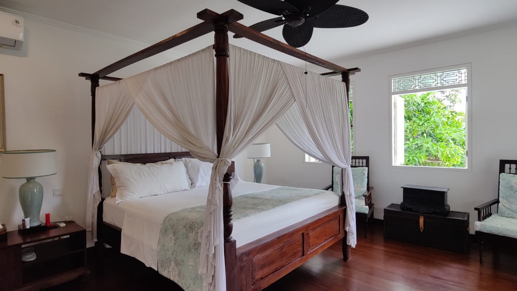 Lovely Villa 3 Bedrooms in Great Location Heart of Seminyak Bali