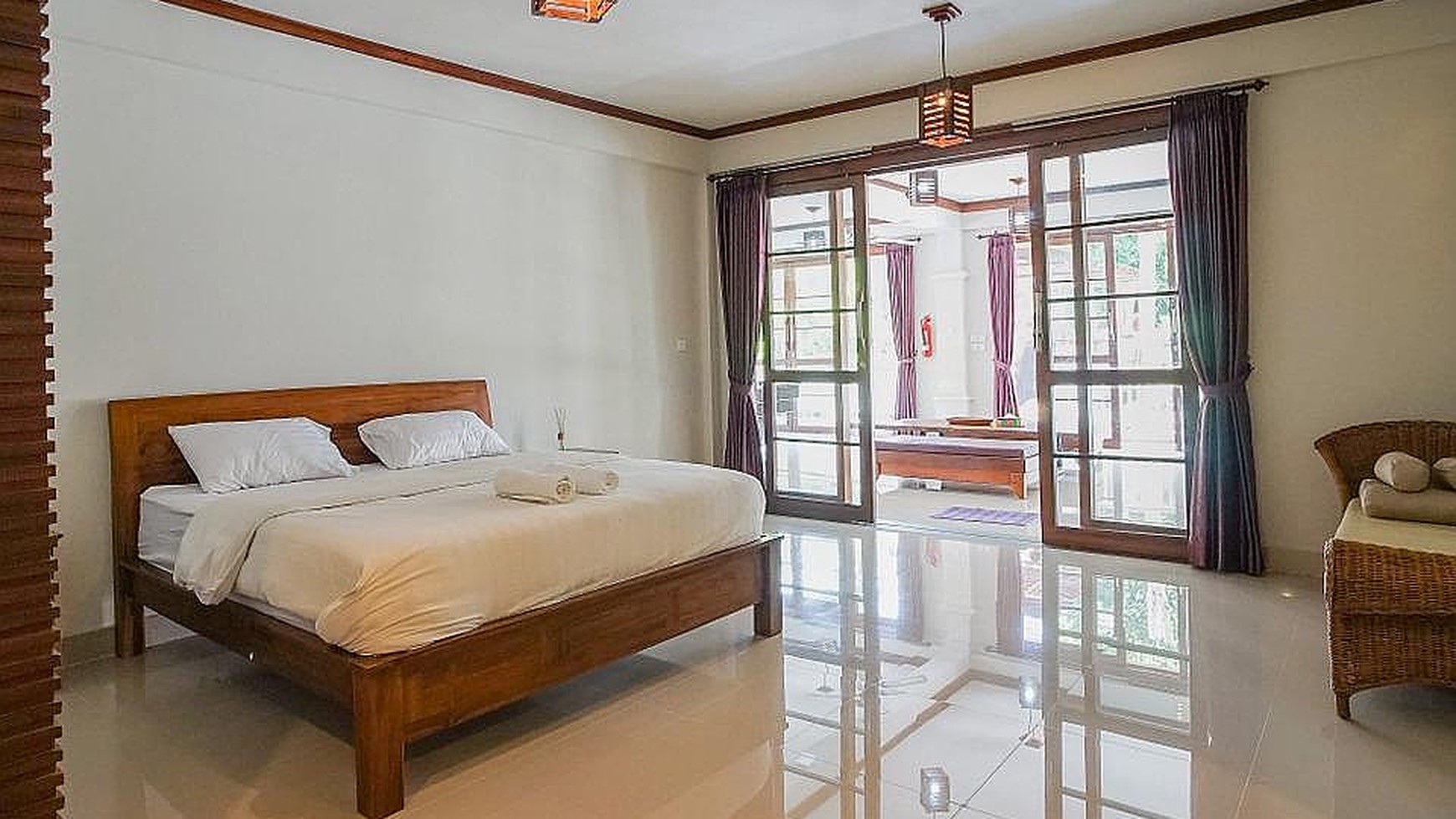 Freehold - 5 Bedroom with River View in Nyanyi