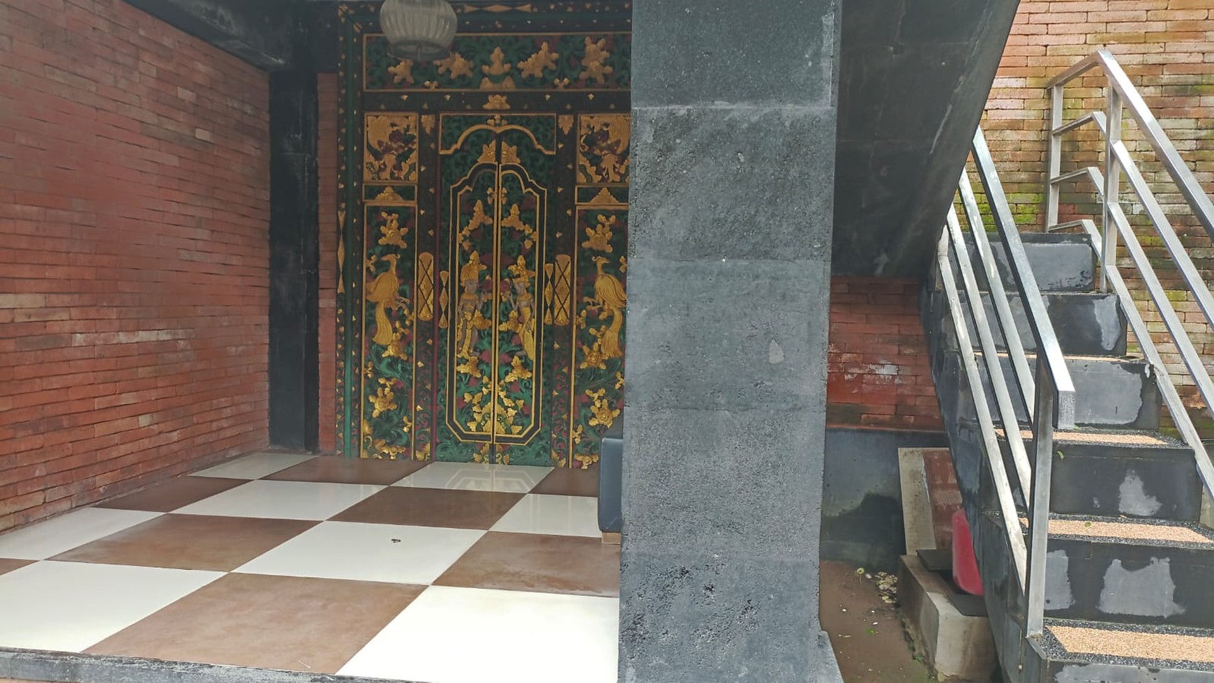 Vllla 4 Bedrooms In great Area Renon Denpasar Bali