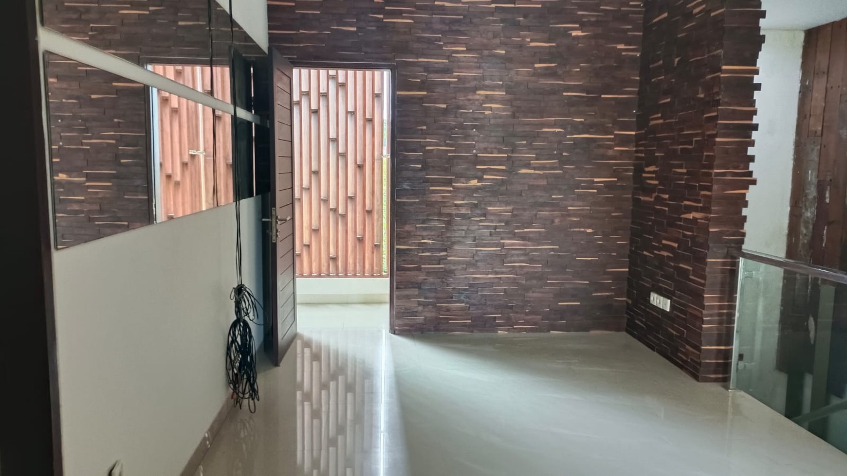 Vllla 4 Bedrooms In great Area Renon Denpasar Bali