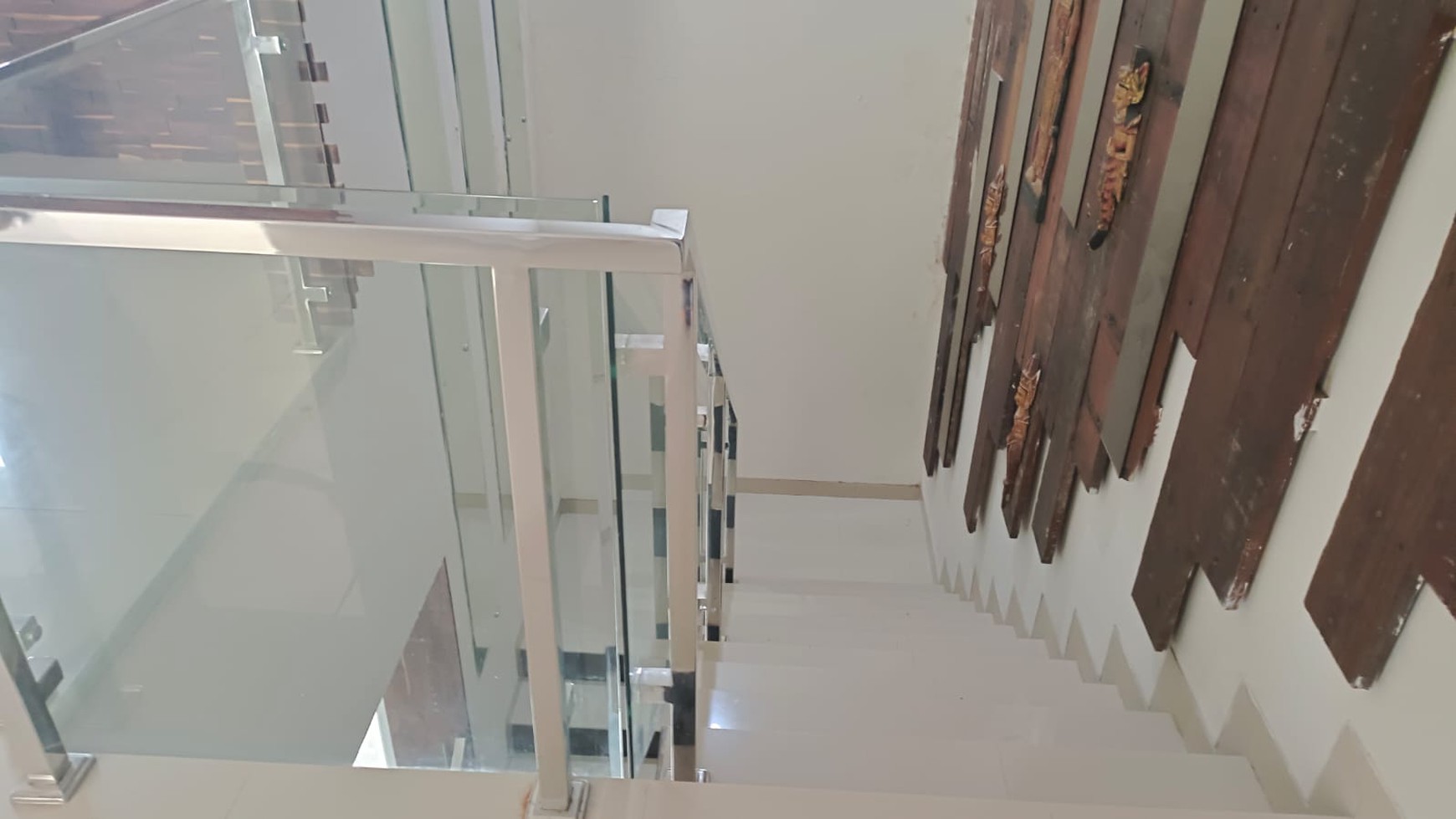 Vllla 4 Bedrooms In great Area Renon Denpasar Bali