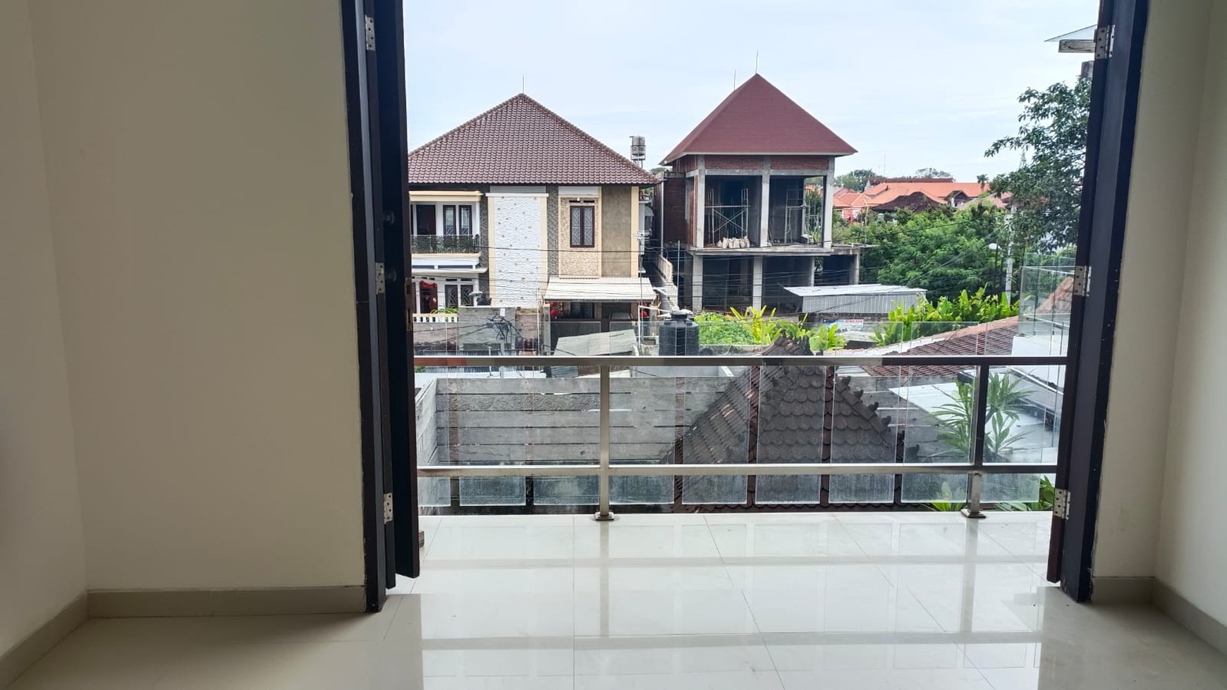 Vllla 4 Bedrooms In great Area Renon Denpasar