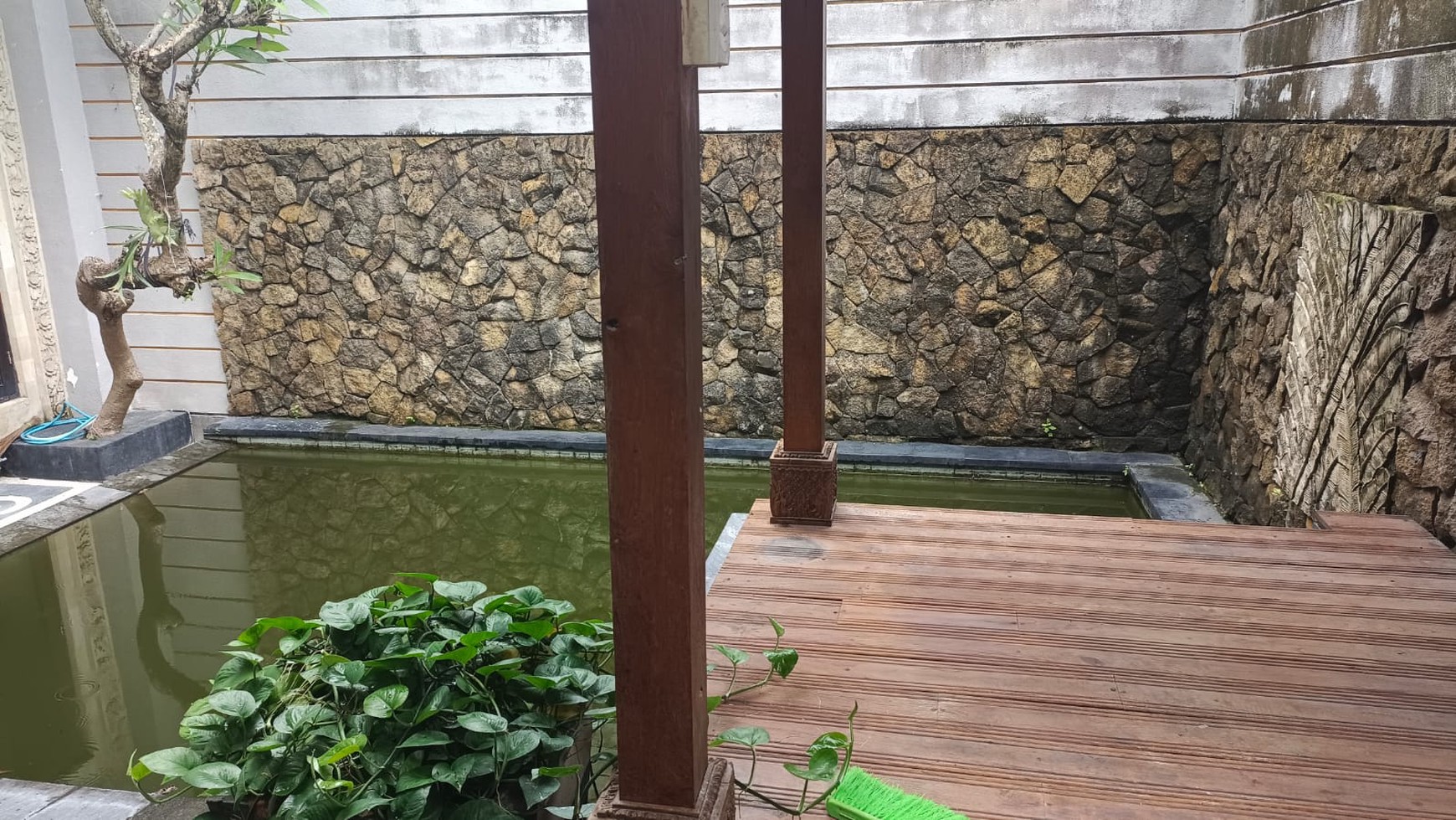 Vllla 4 Bedrooms In great Area Renon Denpasar Bali