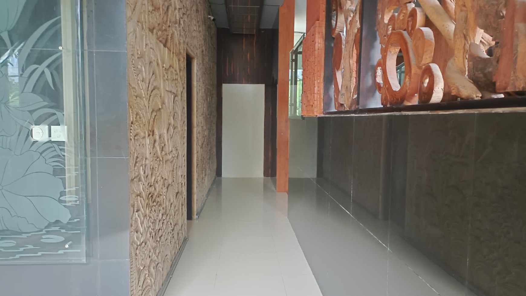 Vllla 4 Bedrooms In great Area Renon Denpasar Bali