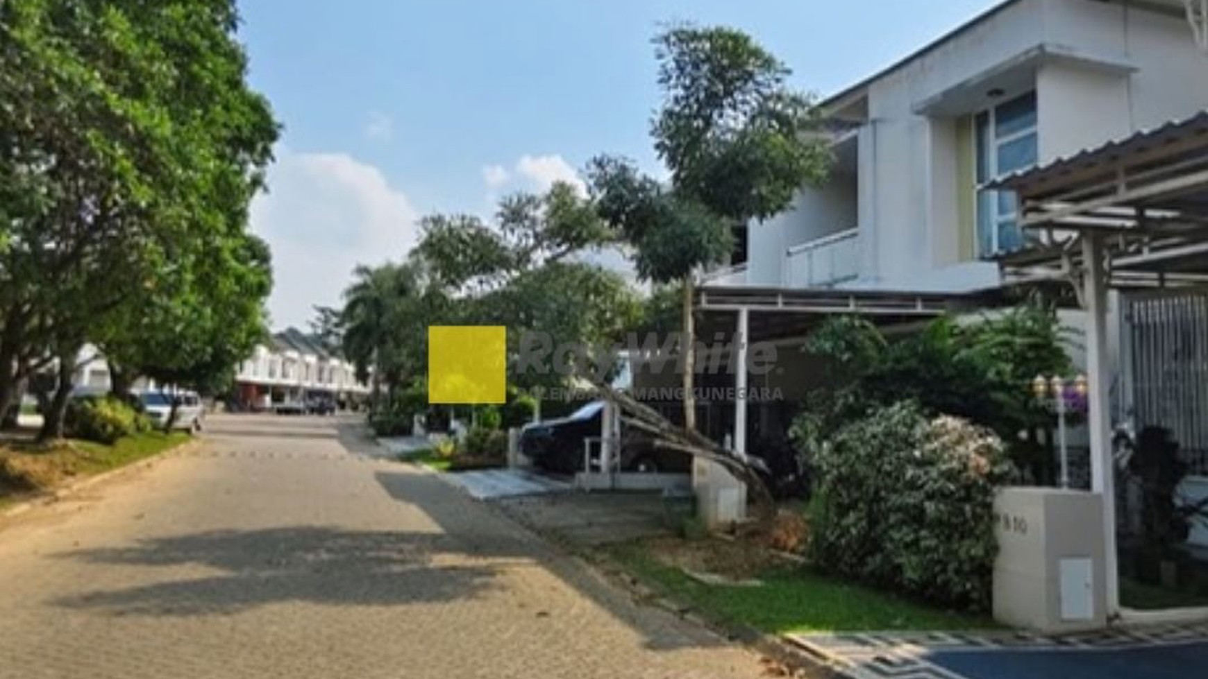 DIJUAL RUMAH MEWAH TENGAH KOTA 