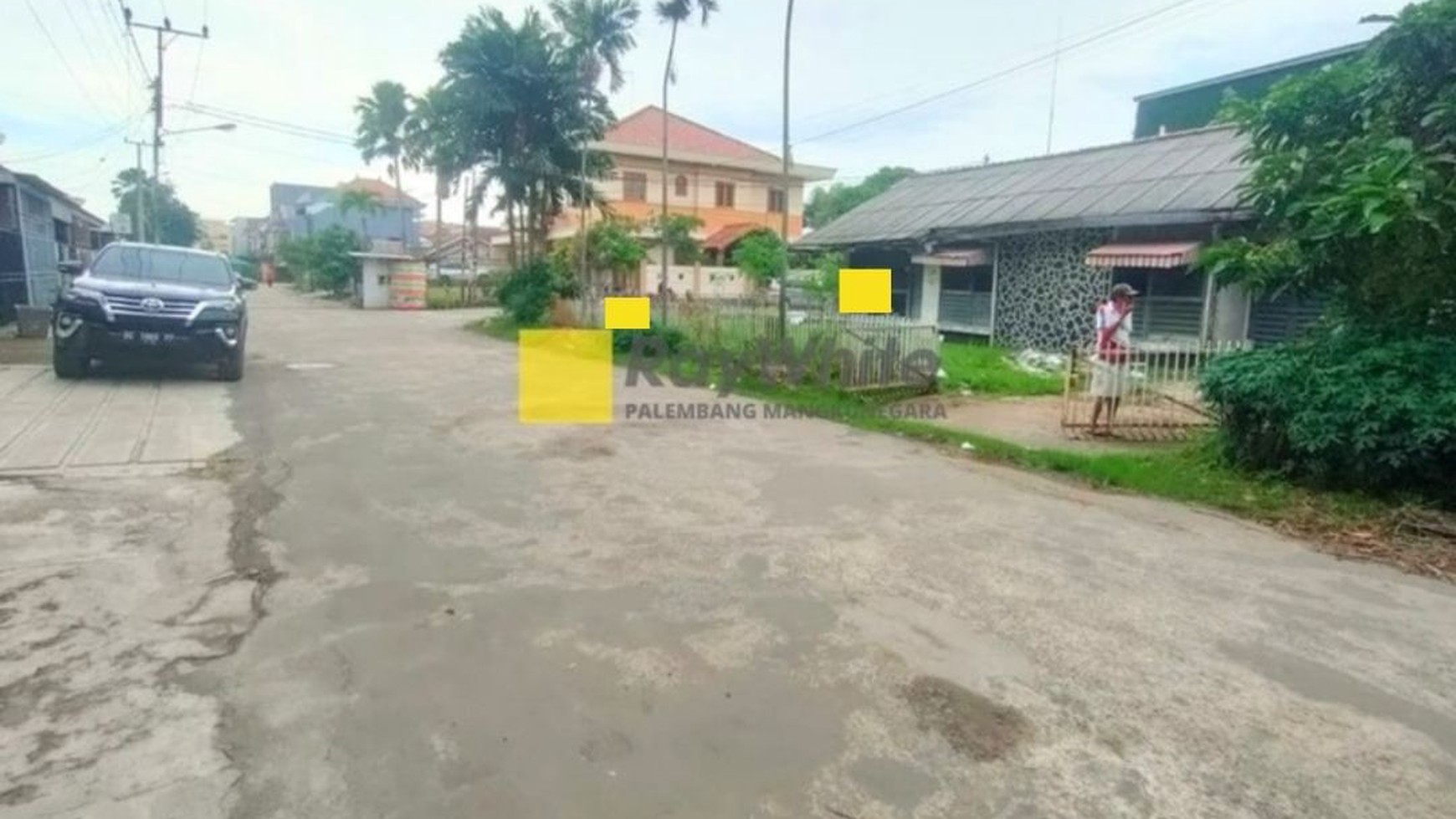 DIJUAL TANAH DAN BANGUNAN ZONA PREMIUM 