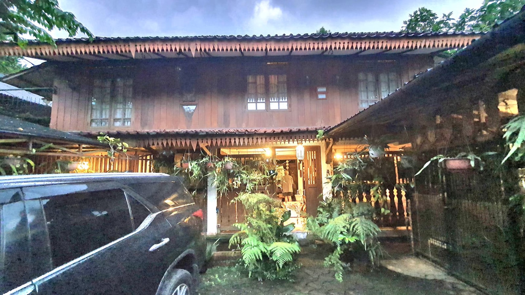 Rumah Asri Lokasi Strategis Pinggir Jalan @Cijeruk, Bogor