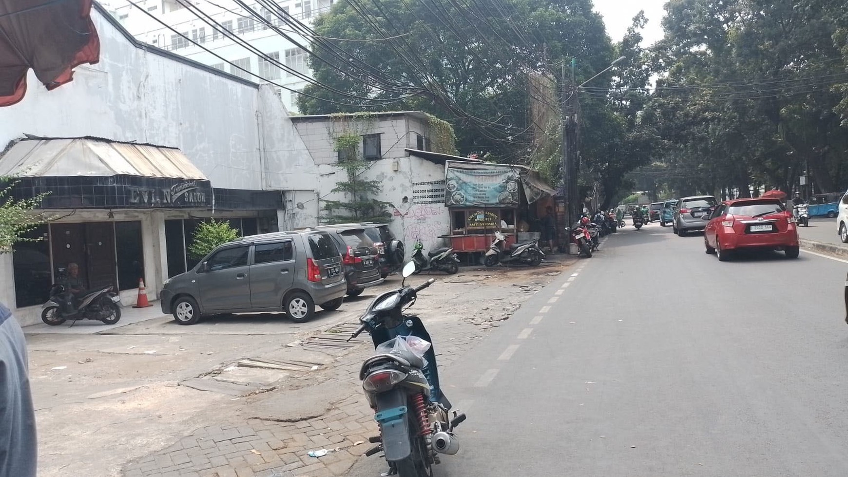 Ruang Usaha Lokasi Strategis dan Kawasan Ramai @Gandaria