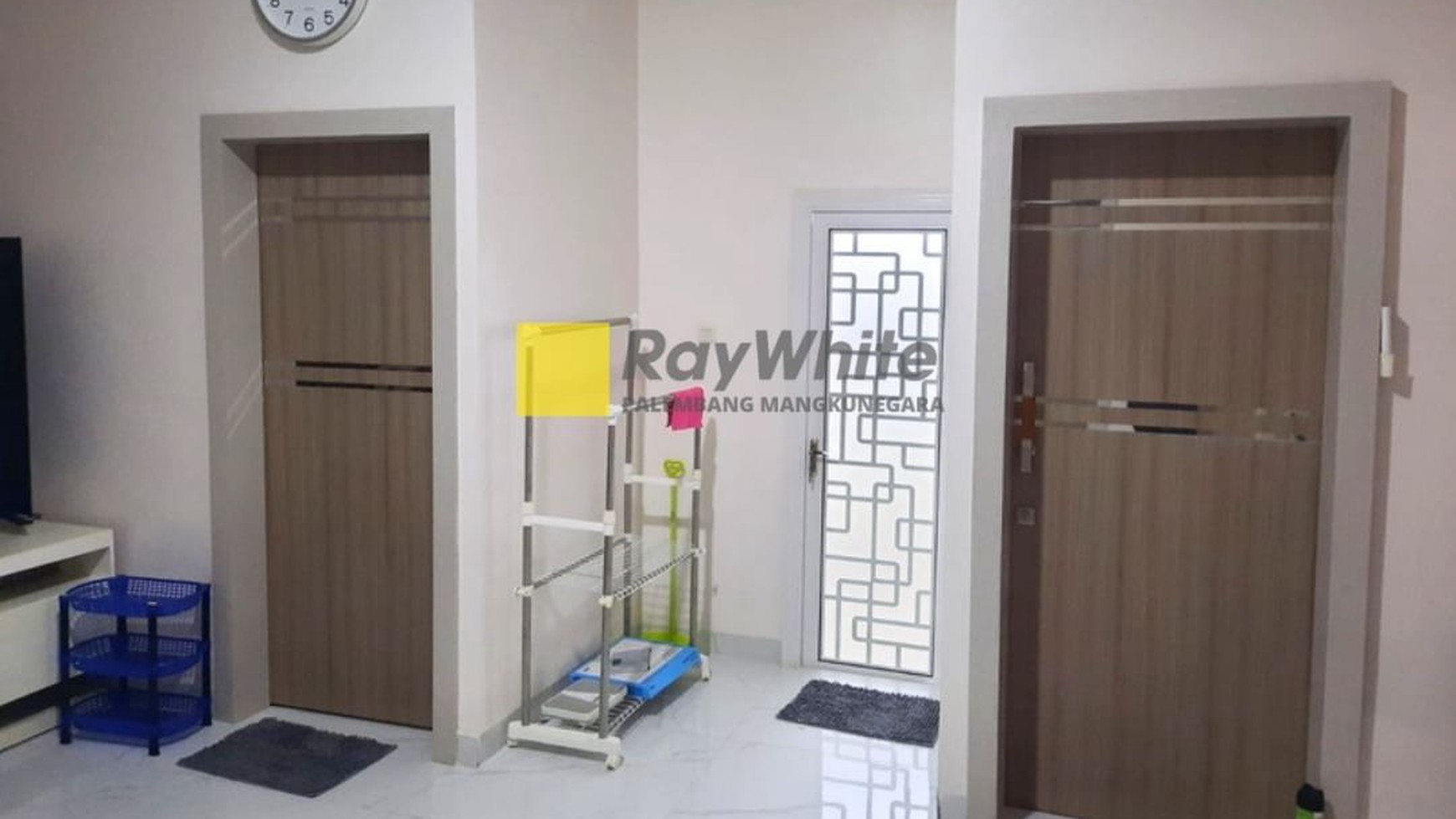 DIJUAL RUMAH MEWAH TENGAH KOTA