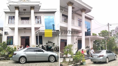 DI JUAL RUMAH CANTIK