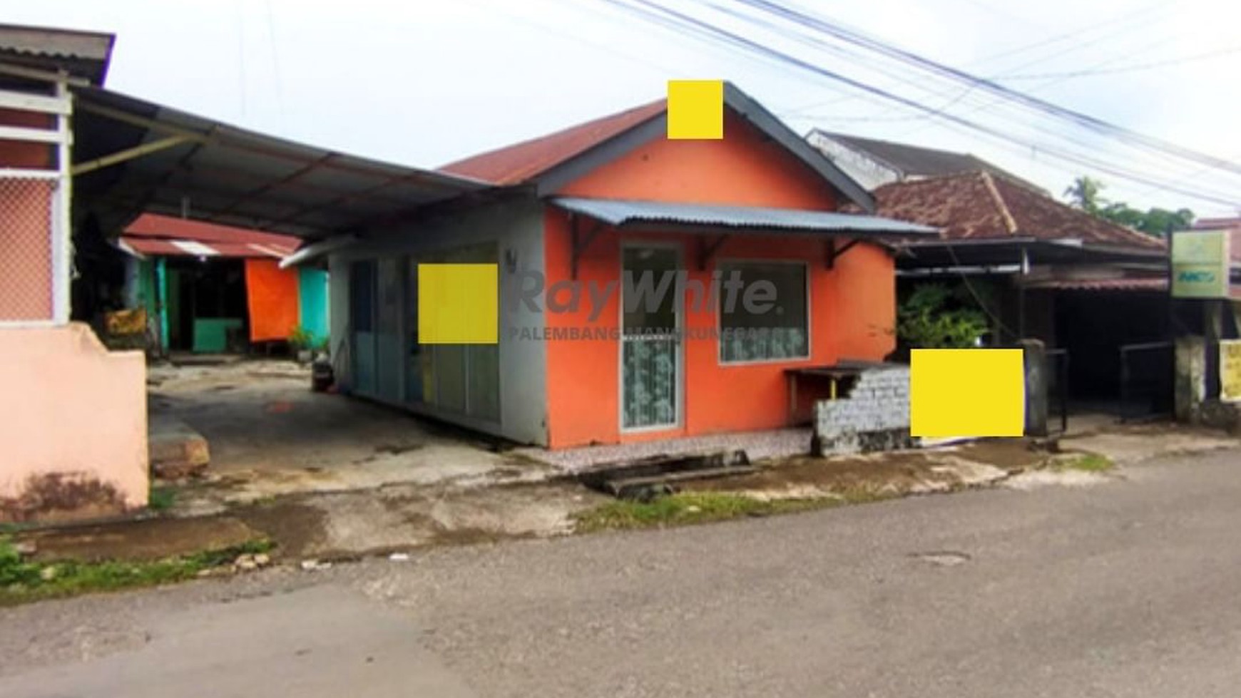 DIJUAL 2 UNIT RUMAH + 7 KOST AN +4 KIOS