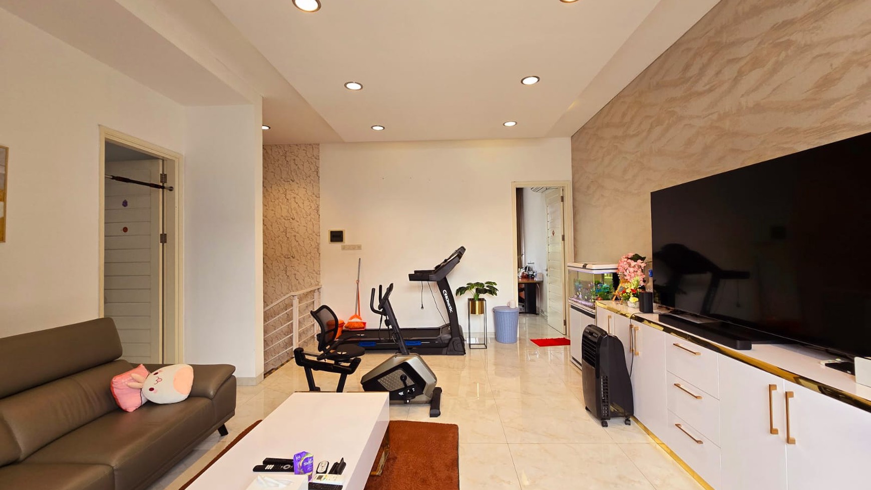 Rumah Hitung Tanah Area Cipete