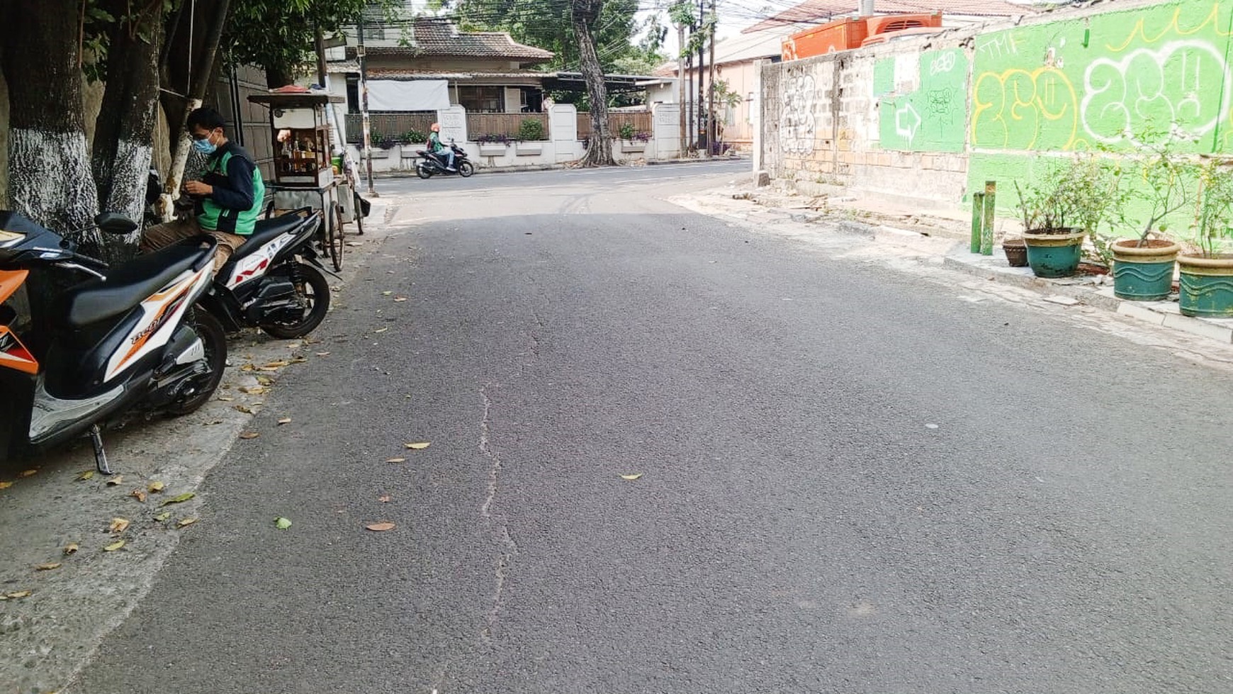 Rumah Hitung Tanah Area Cipete