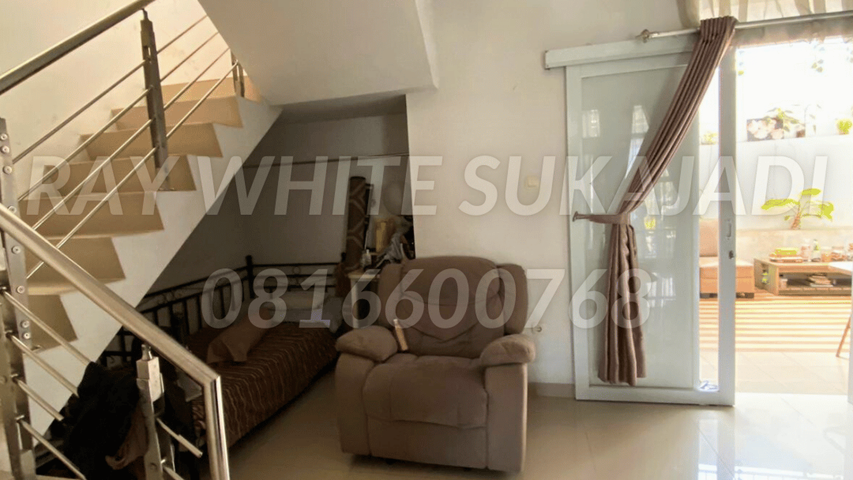 Rumah Hitung Tanah Area Cipete