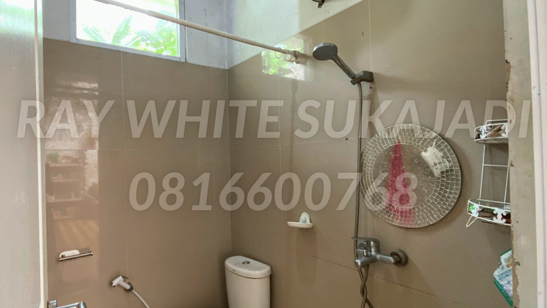 Rumah Hitung Tanah Area Cipete