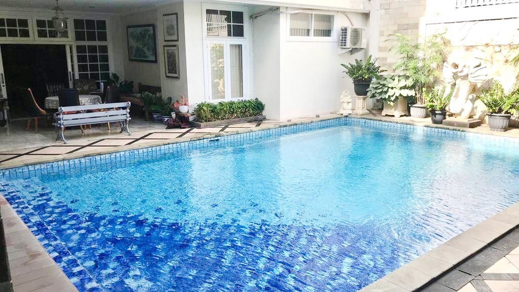 Rumah Hitung Tanah Area Cipete