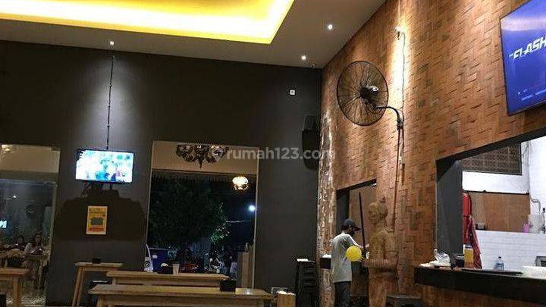 Rumah Hitung Tanah Area Cipete