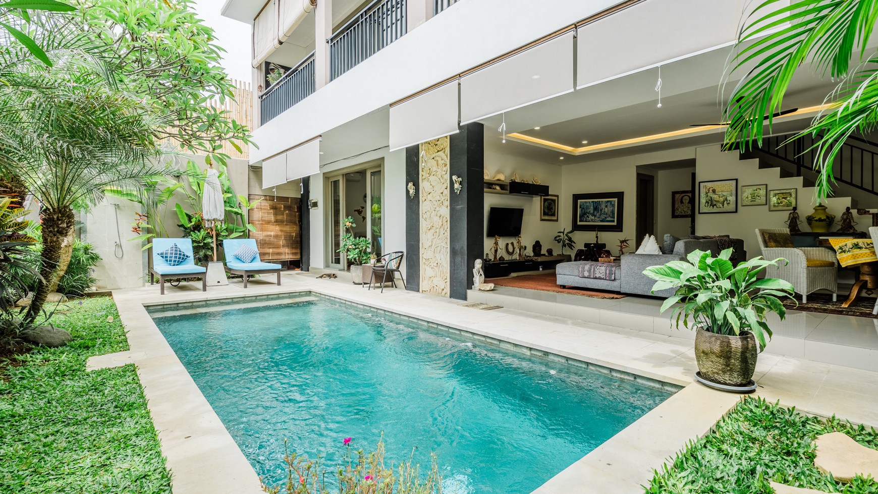 Villa Leasehold 4 Bedrooms in Heart Of Seminyak