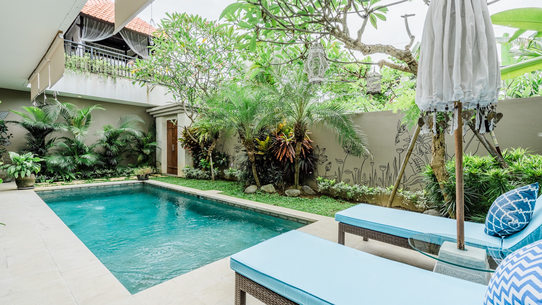 Villa Leasehold 4 Bedrooms in Heart Of Seminyak