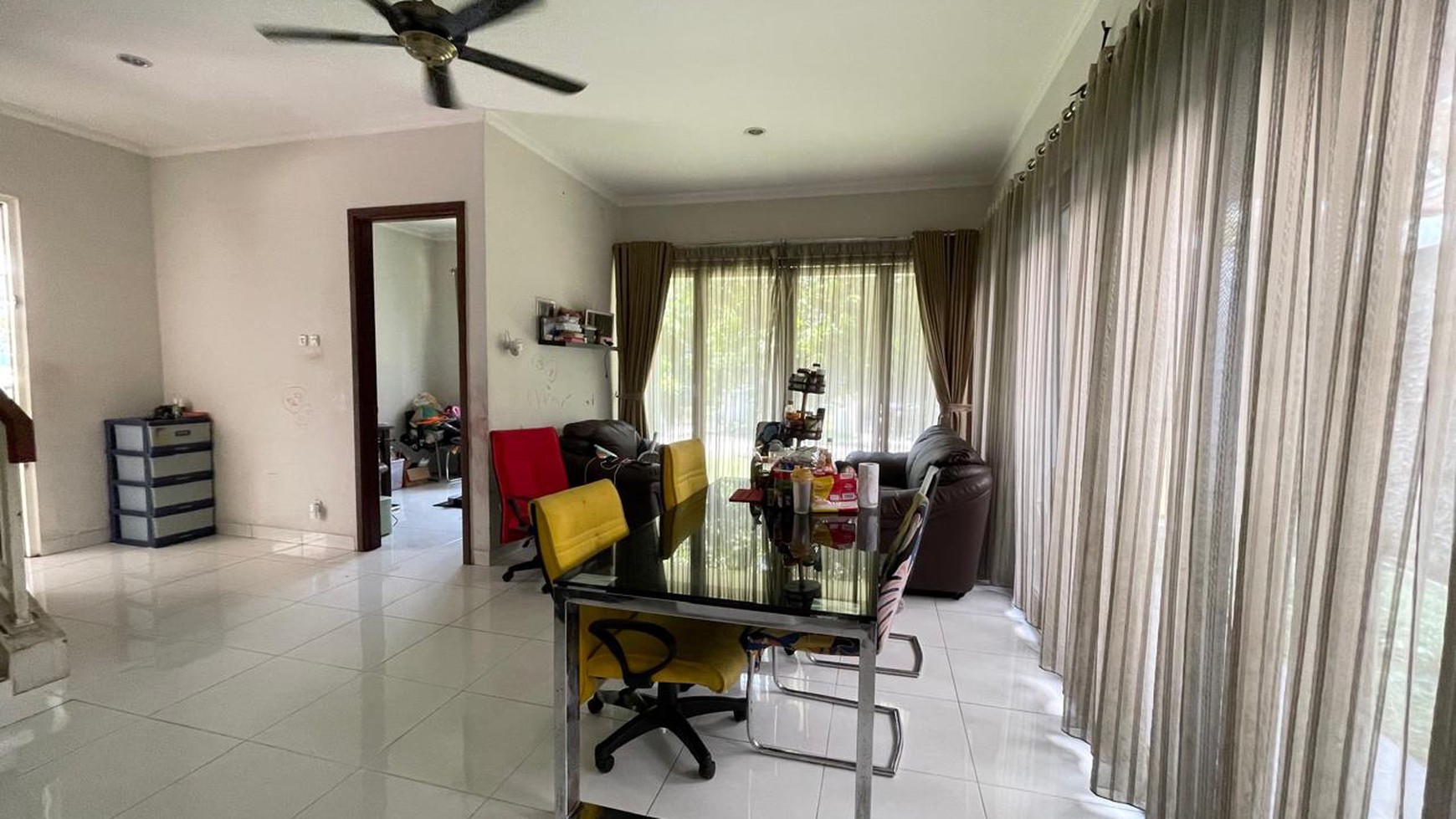 Rumah Hook 2 Lantai dalam Cluster Bintaro Jaya Sektor 9