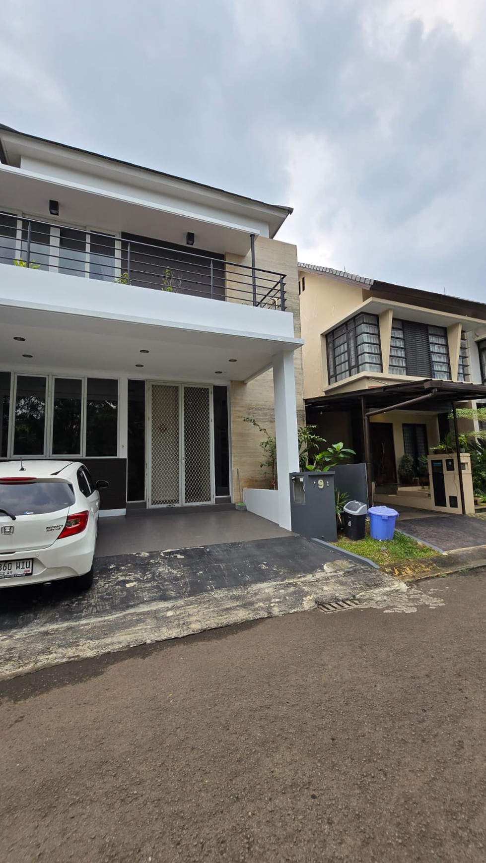 Rumah Bagus Di Emerald Residence Bintaro Jaya Sektor 9