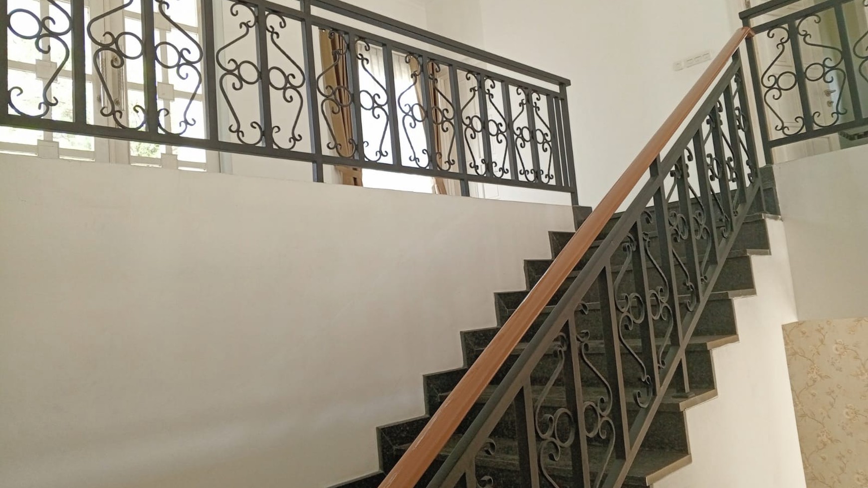 Rumah Bagus Di Kebayoran Essence Bintaro Jaya Sektor 7