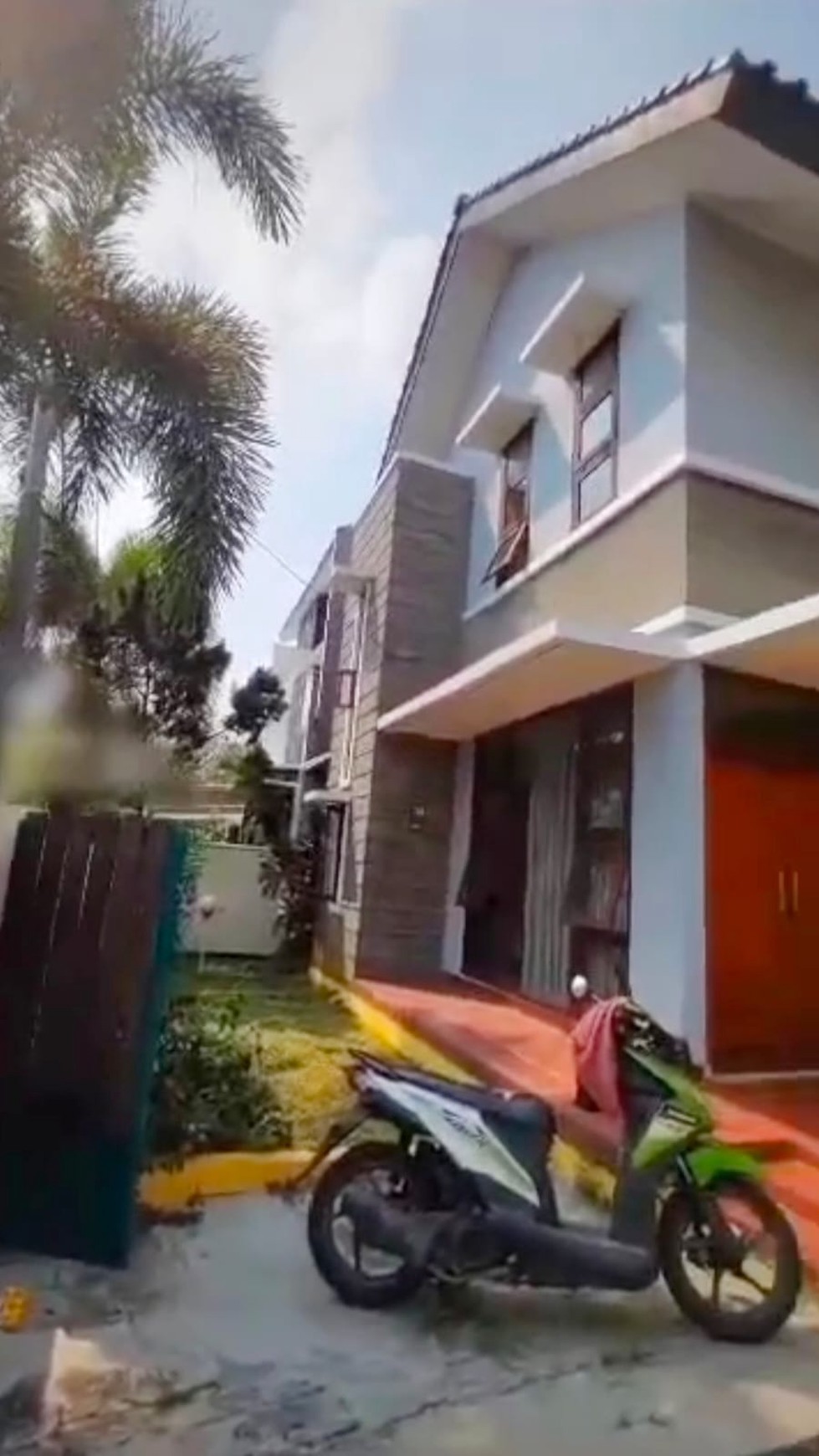 Rumah Bagus Di Puyuh Barat, Bintaro Jaya Sektor 5