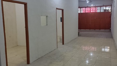 Rumah 2,5 lantai minimalis, Siap Huni dekat kawasan kuliner Krendang Jakarta Barat